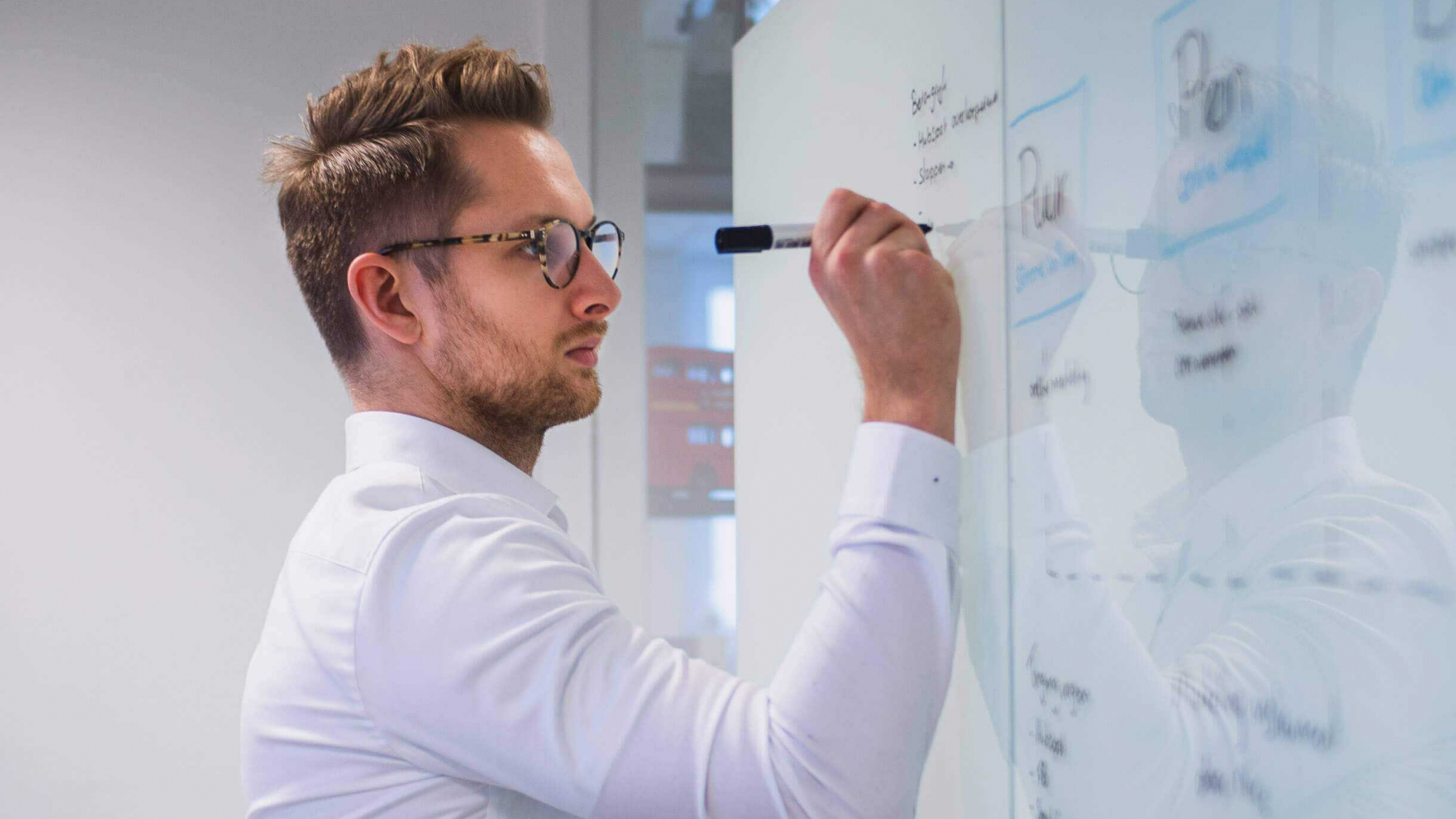 Strategisch plan uitwerken niice digital marketing Strategisch plan uitwerken niice digital marketing